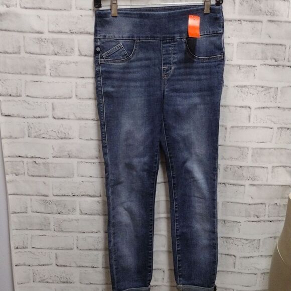 Rock and republic jeans - Picture 1 of 3